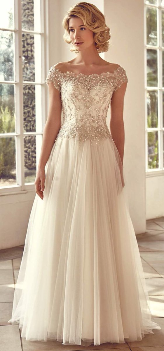 Counting down to our Abbey Hotel #Roscommon Wedding Showcase this Sunday. Win your Dress, a cake &amp; lots more fab prizes❤️🥂❤️Suppliers please #RT @WedFairsOnline <a href="/weddingpages_ie/">The Wedding Pages®</a> <a href="/IrishLGBTWedMag/">Irish LGBT Weddings</a> <a href="/WhatsOnWeddings/">#WeddingDay</a> <a href="/weddingsireland/">The Wedding Planner</a> <a href="/WeddingDates/">WedPro By WeddingDates</a> <a href="/dayoutIE/">DayOut.ie</a> <a href="/RoscommonPeople/">Roscommon People</a>