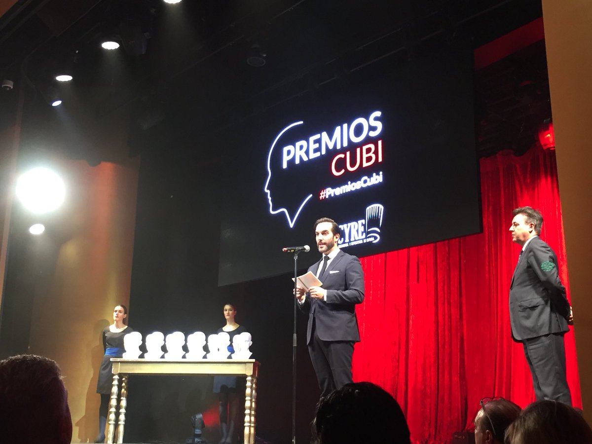 samomo833's tweet photo. Arrancan los #PremiosCubi con el discurso de @MSandovalCOQUE @FACYRE https://t.co/J1TSeTVUIw