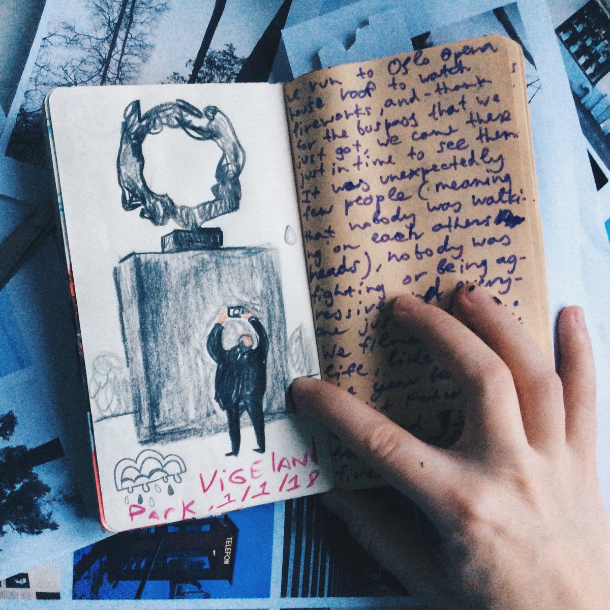 AvoirBanane's tweet photo. One more page from my #Oslo sketchbook. A man photographing a sculpture at #vigelandsparken
~
Ещё один рисунок из альбома про #Осло. Мужчина фотографирует скульптуру в парке скульптур Вигеланда. ~
#illustration #sketchnotes #frognerparken https://t.co/eTPj0wfhEM