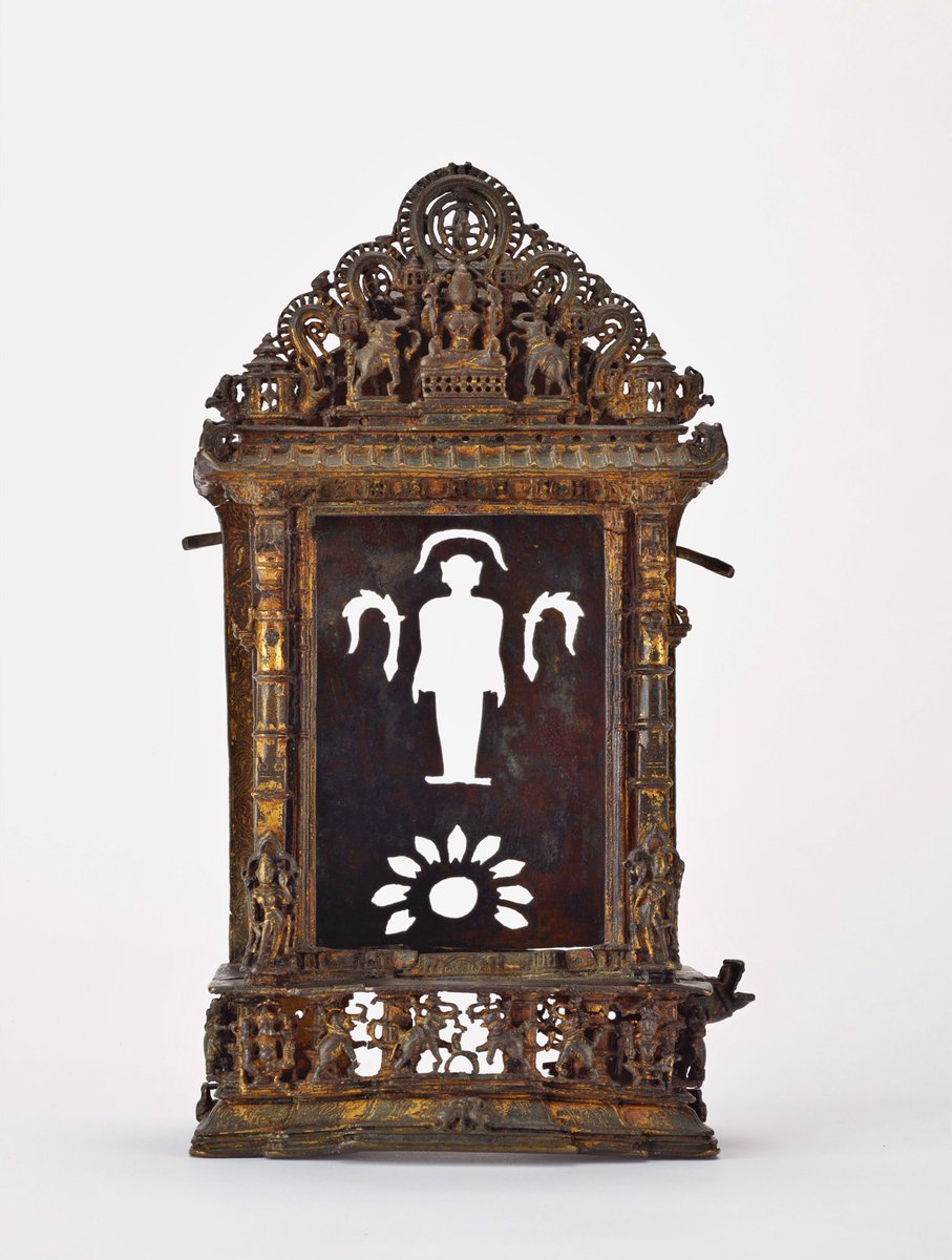 NatAsianArt's tweet photo. Jainism, one of the oldest Indian religions, prescribes a path of nonviolence toward all living beings. Practitioners believe nonviolence and self-control are the means to liberation. #MLKJrDay

Visit our Instagram to learn more about this shrine. 

https://t.co/pIXWxBfObz https://t.co/MXMkRQPm27