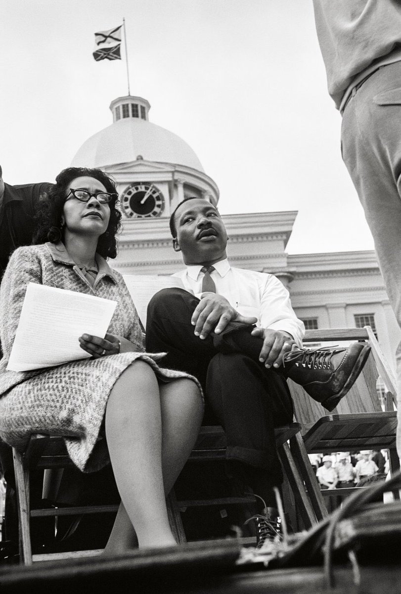 Zendaya's tweet photo. Thank you's do not quite express my gratitude. We must continue to be brave and tenacious in the face of injustice and hatred, just like them. Use our hearts, minds and platforms, just like them. We must learn from and follow them. That's how we say thank you. Happy MLKDay. https://t.co/WyKnU54mSq