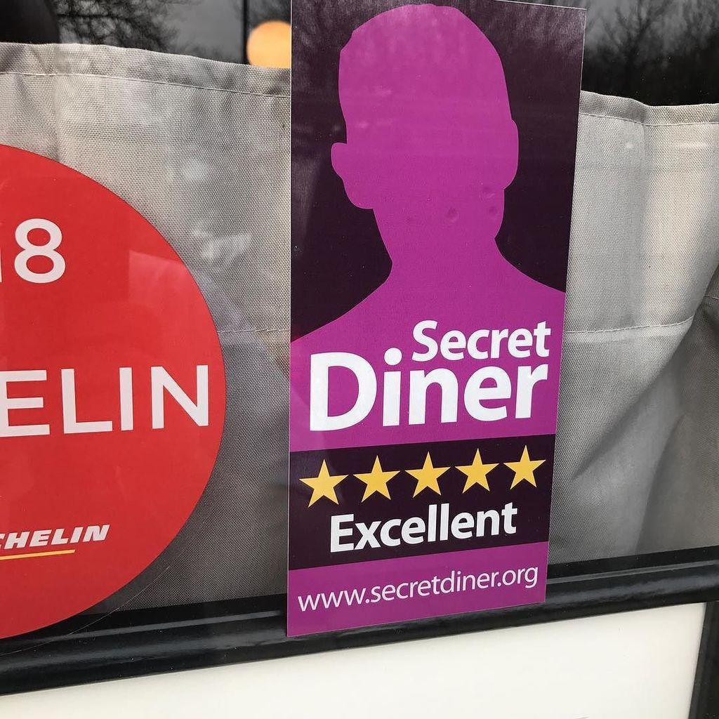 FOLLOWERS: Tweet your SELFIE with a Secret Diner STICKER - best pic WINS MEAL FOR 2. Stickers are only outside Best NE restaurants (Full list: bit.ly/SecretBest). Magnum champers for staff of restaurant w most selfies. I will DM prize. Hashtag #sdstickers &amp; #restaurantname