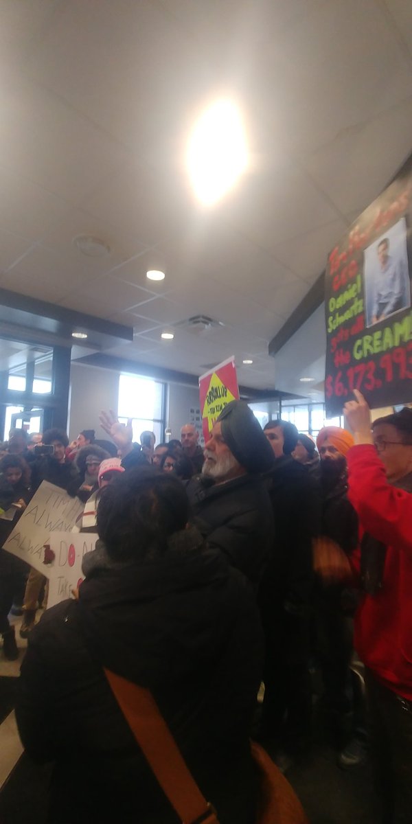 aliankarim's tweet photo. More have joined!! Students and labour in support. We're gonna beat back the Timmies attack! #IStandWithTimHortonsWorkers #boycottTimHortons #15andFairness https://t.co/79bQ7M0fL6