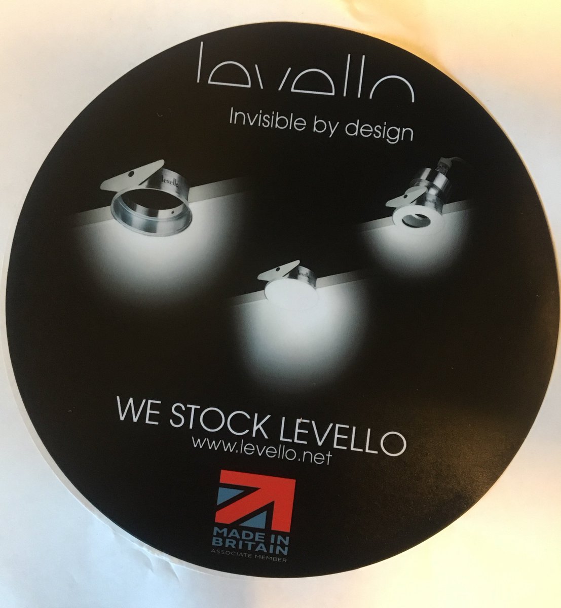Levello_Lights's tweet image. SIMPLY INVISIBLE BY DESIGN #magnetic #byadifferentlight #invisiblebydesign
