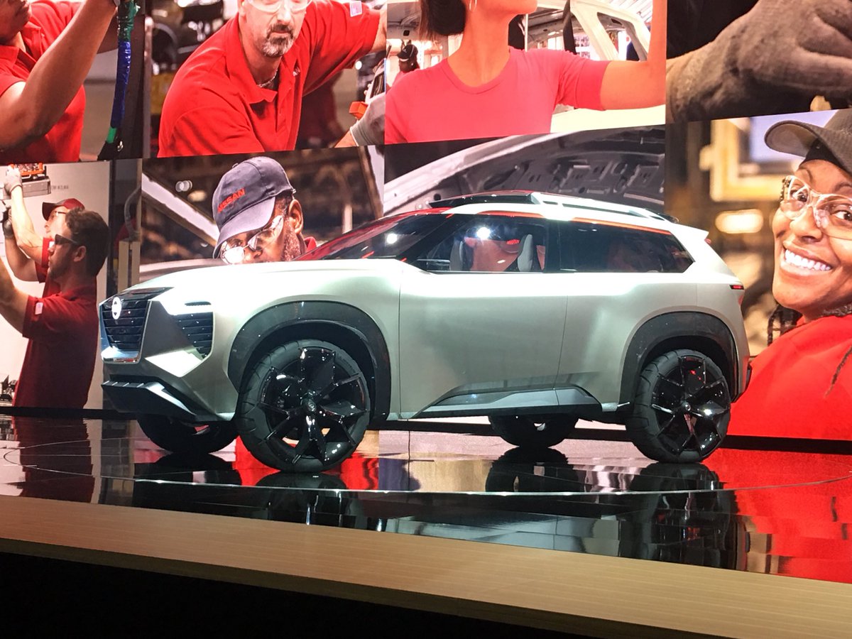 NathanAdlen's tweet photo. Are we seeing a hint of the replacement for the @NissanUSA #Xterra ? #Xmotion #NissanNAIAS electric crossover #EVcrossover https://t.co/G8hYYucXqH
