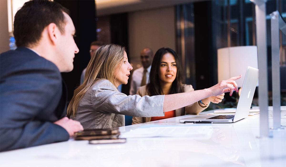 ERPAssociates's tweet photo. Looking to hire an ERP pro? Here's how to attract female tech talent! https://t.co/3zLszdPXRE https://t.co/XBoNRiTQ7N
