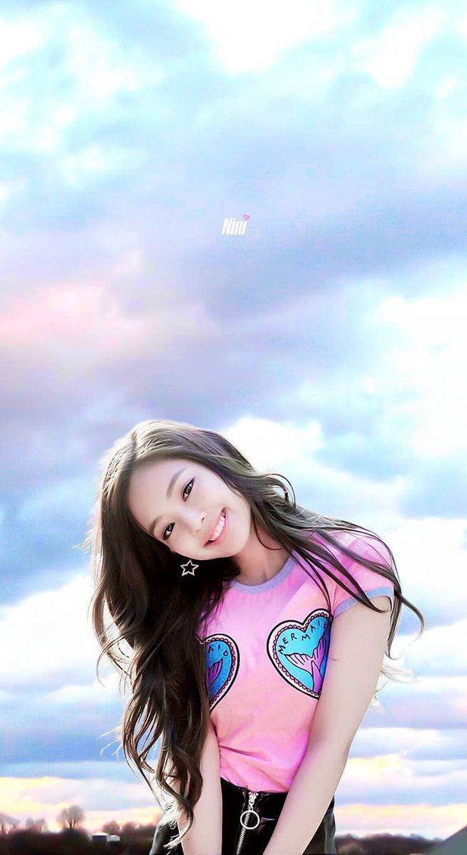ruth_ringching's tweet photo. Why so prettyyyy💕💕💕💕gosh she slay with her smile❤#happyjennieday https://t.co/VHSWjYZ9cw
