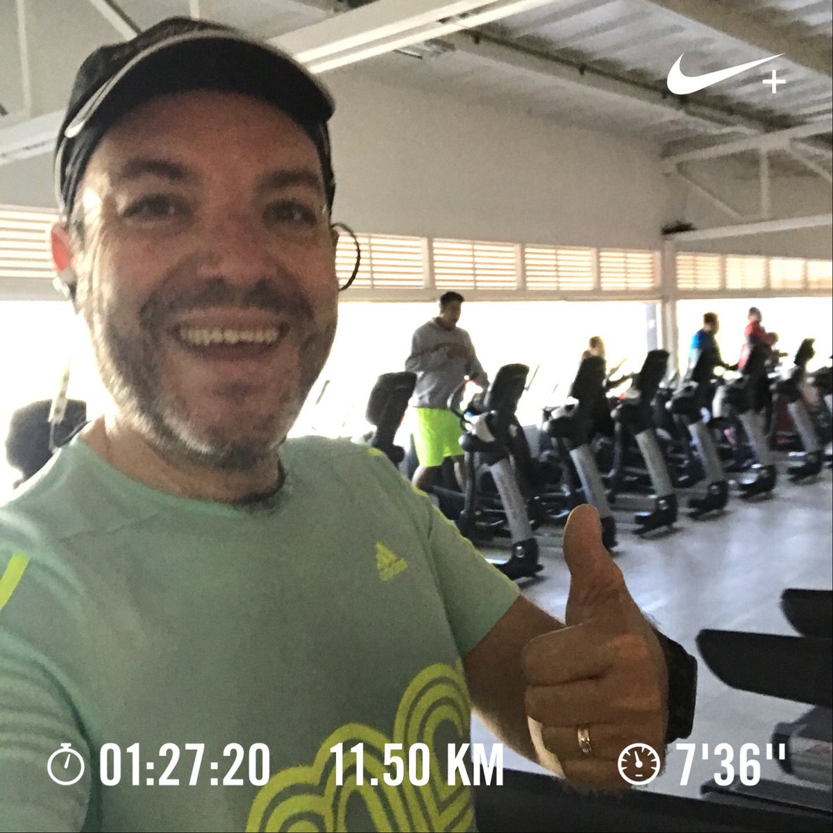 AntObregon's tweet photo. #YoElegíCorrer #FromFat2Fit #RunningInLove #BetterTogether Hoy reponiendo lo faltante de ayer y extrañando a @CaroSerratos 🏃🏻♀️🏃🏻♂️
Bonita semana a todos...!!! https://t.co/i9BoIR76uX