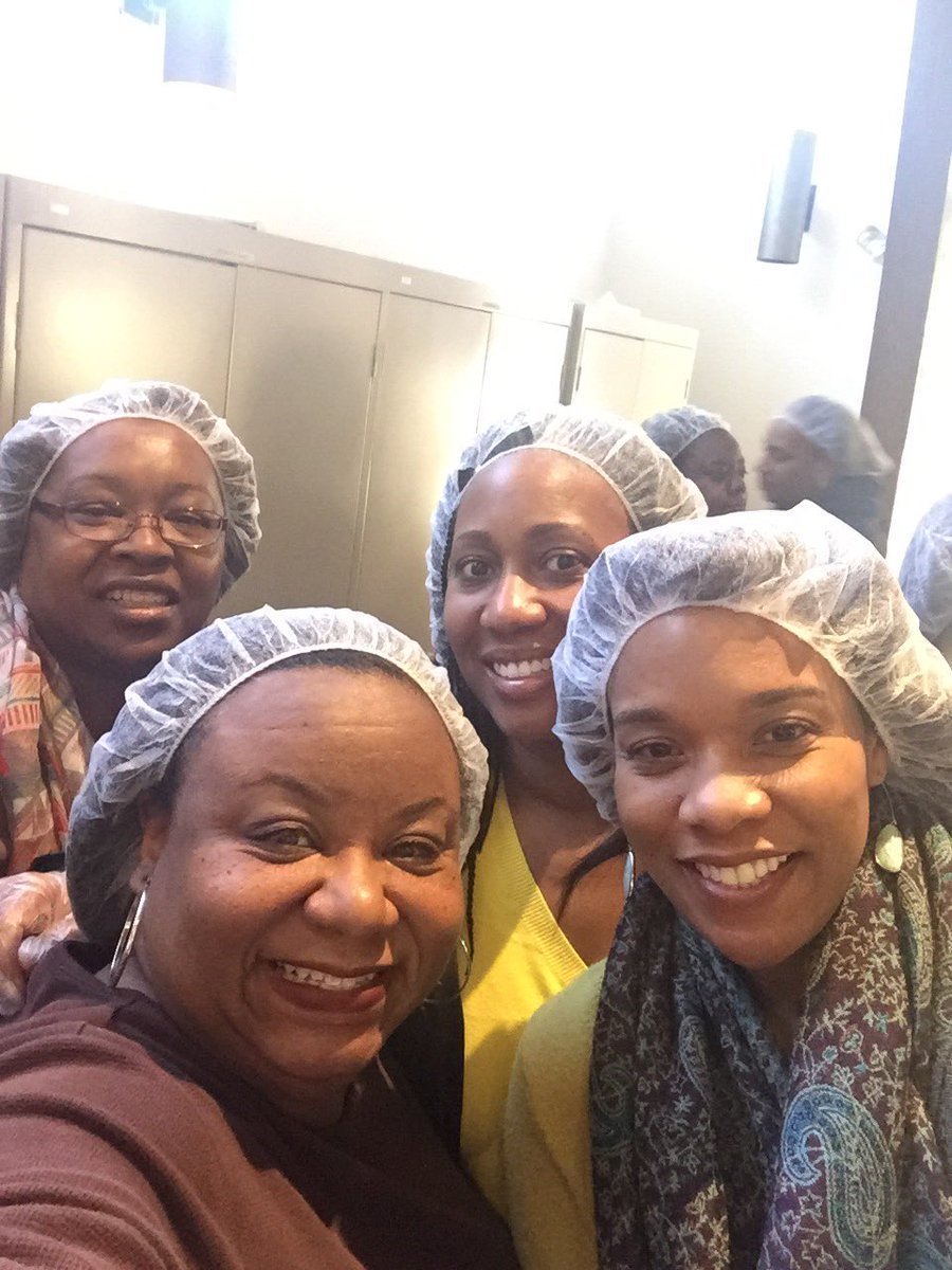 Doing good on MLK Day!
Stop Hunger Now!
#wattschapel