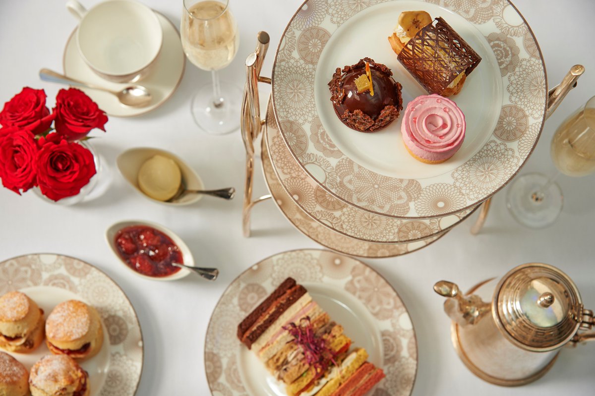 AfternoonTeaUK's tweet photo. Combat #BlueMonday feels with our #competition! #Win Afternoon #Tea for 2 in February* at @ConradLondonSJ. Follow us and @ConradLondonSJ and RT this to be in for a chance! One winner will be drawn &amp; announced 28th January 2018. #ATatConrad

*Excludes 14th February https://t.co/HLlEne0VHZ
