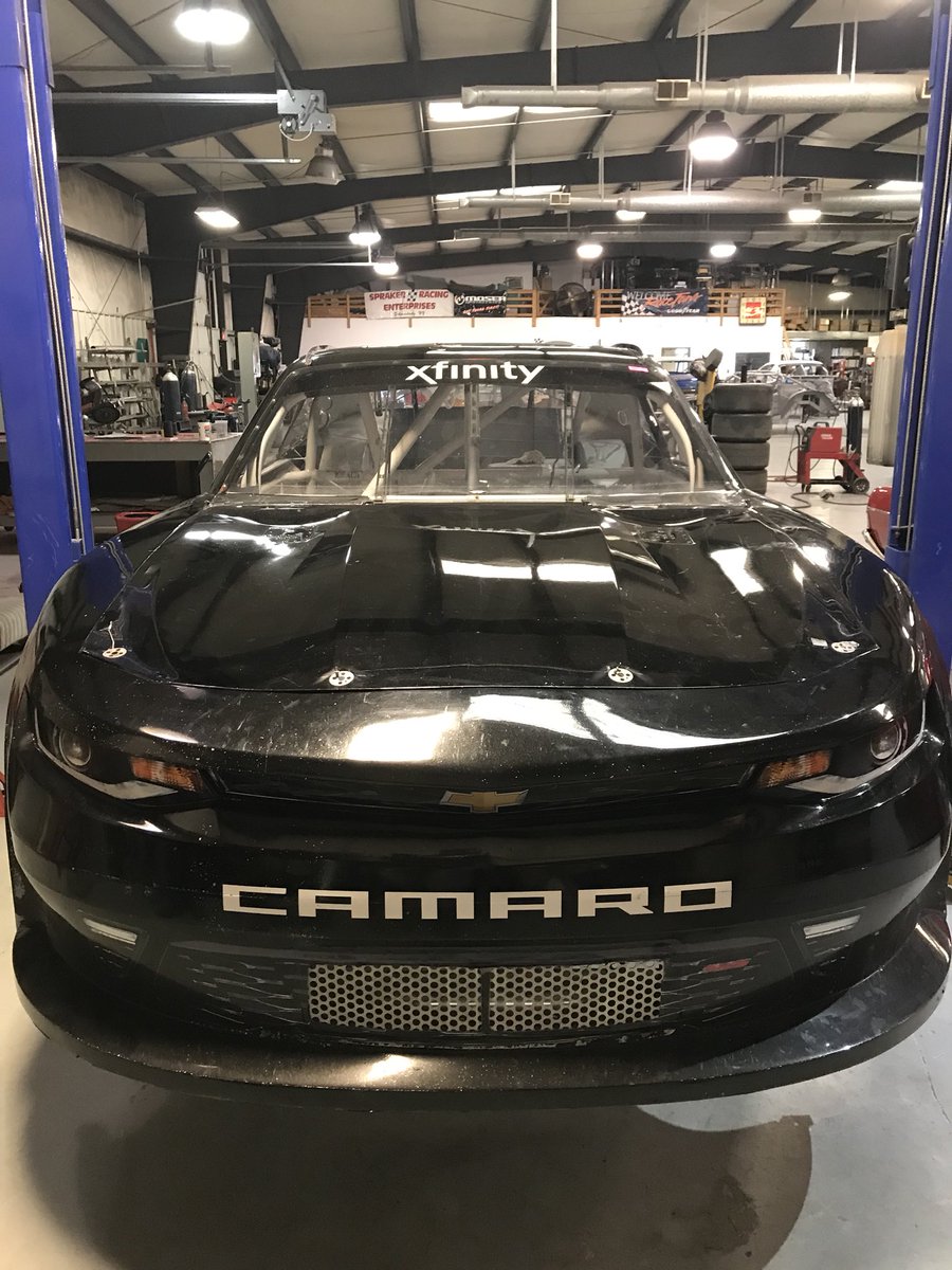KarynMarinella's tweet photo. Coming soon to the Mike Harmon Racing 2018 NASCAR Xfinity Series Season 👊🏻💥 #MikeHarmon #Nascar @NASCAR @NASCAR_Xfinity @hrmn8ter https://t.co/k0MEHKzWaN