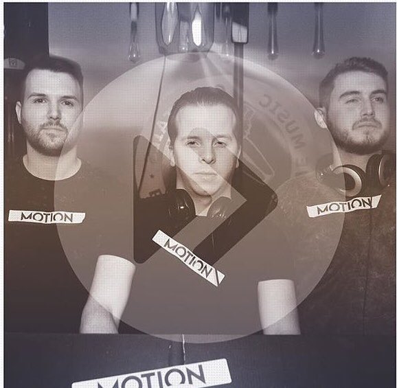 motionevents17's tweet photo. It’s back again the Monday Motion radio show on @SelectRadioApp  Tonight ‼️ 10-12. #partytime #selectuk  #selectradioapp #HouseMusic #DeepHouse #vocalhouse #welovehouse #london  #radio https://t.co/qp5oXrxwkl