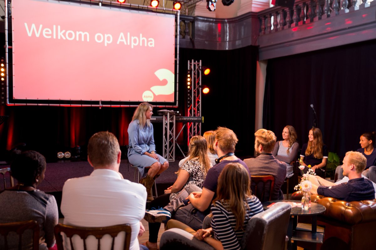 Er beginnen vanavond Alpha's in Reeuwijk, Ede, Heerenveen, Dokkum en nog veel meer plaatsen! Vind nu een Alpha bij jou in de buurt op alphacursus.nl/vind-een-cursus!
