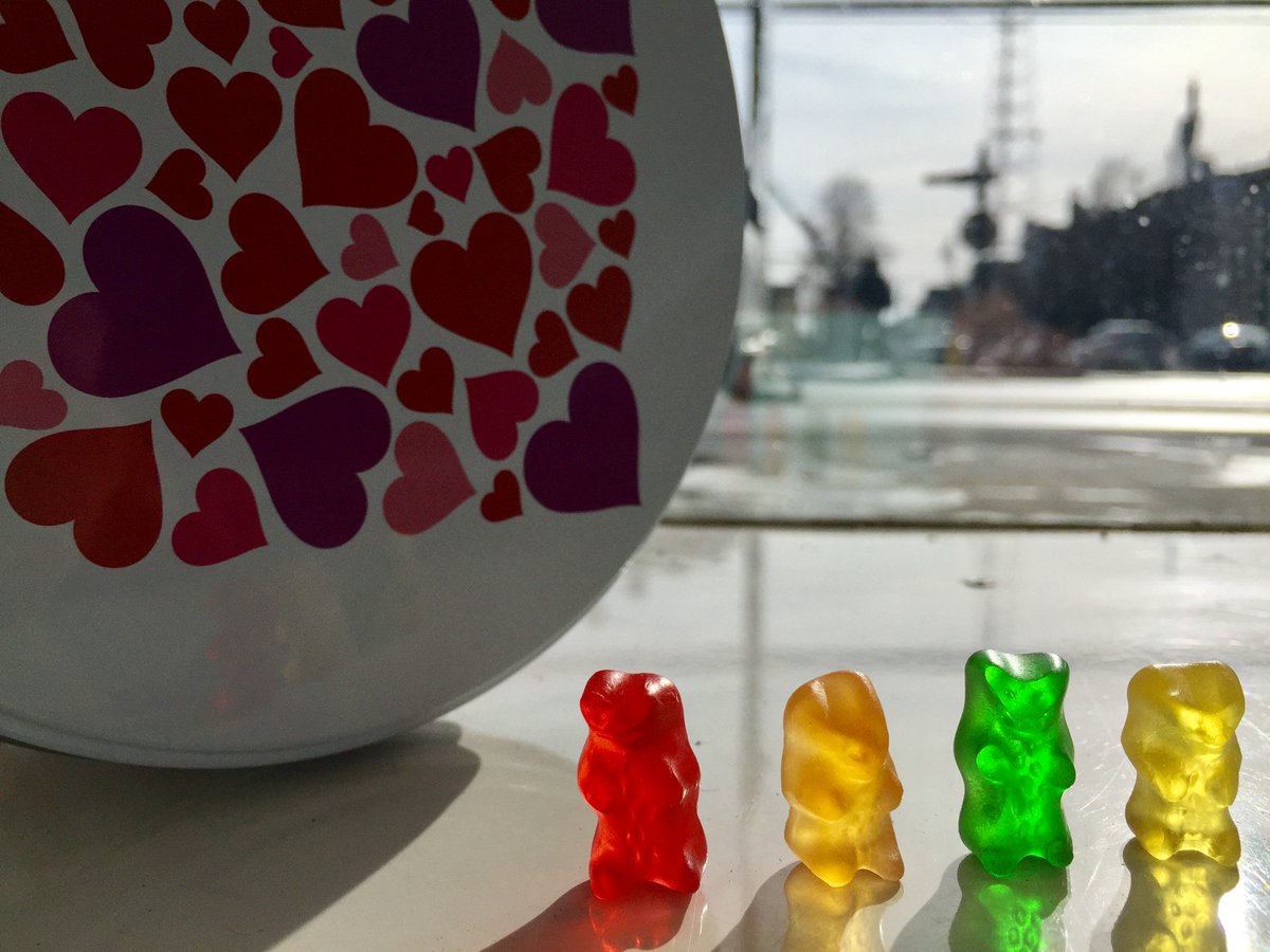 JencoBrosCandy's tweet photo. The gummy crew is back and ready to spread the love! Valentine’s Day is just around the corner! #ValentinesDay #UC https://t.co/LPlYo4Y2UG