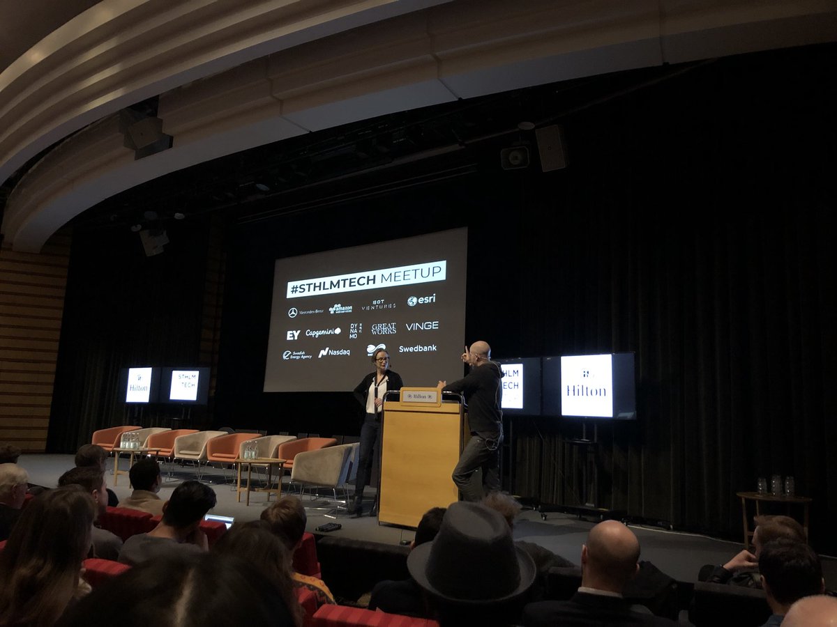 FelipeWigren's tweet photo. Super #yeah18 with @steepdecline at #Sthlmtech Meetup https://t.co/hy1sgvomRH