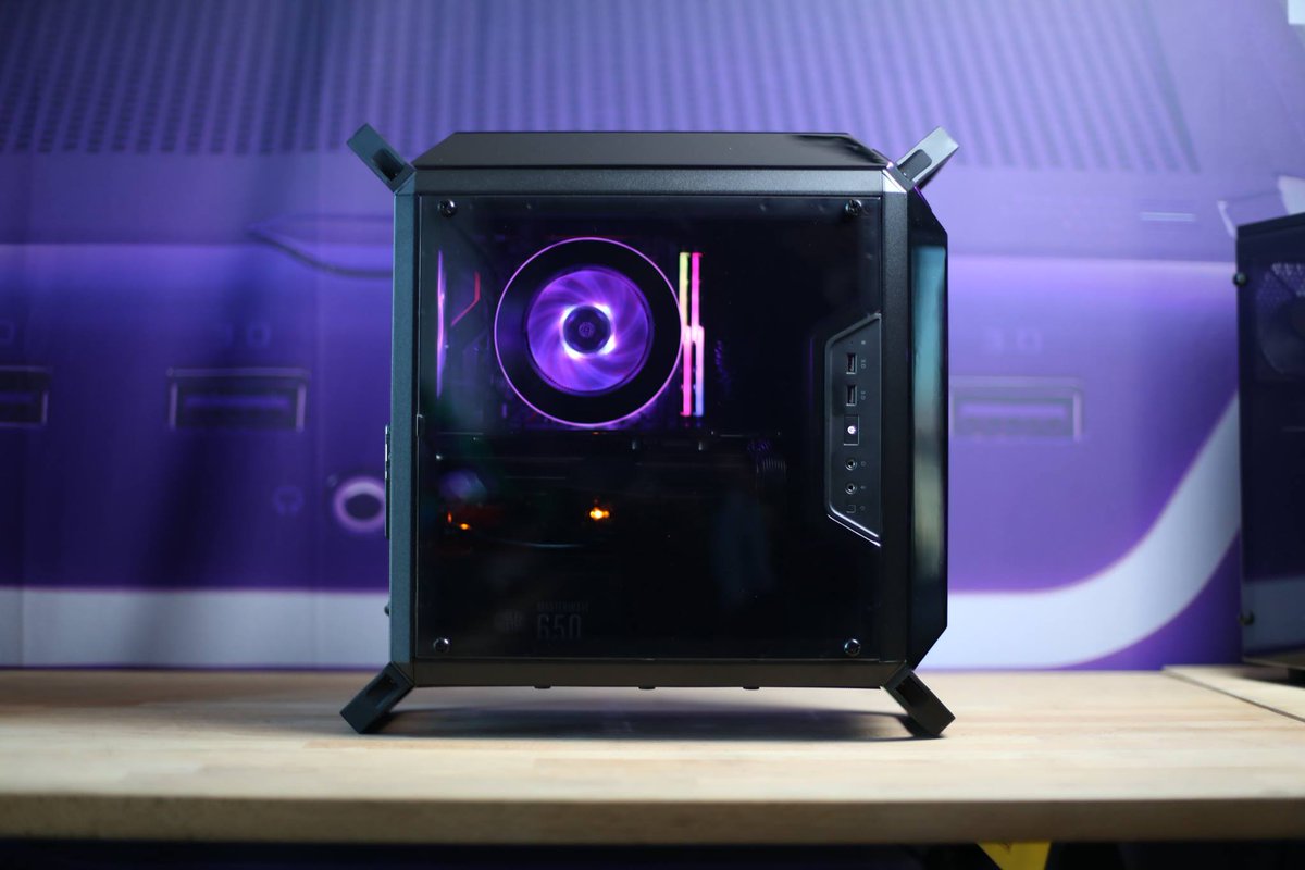 CoolerMasterEXP's tweet photo. MasterBox Q300P: Small in size. Rich in features.
#CMCES2018 #CMLV2018 https://t.co/BIVySRIS88
