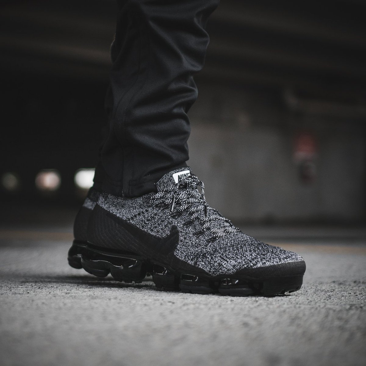 nike vapormax flyknit 2.0 oreo