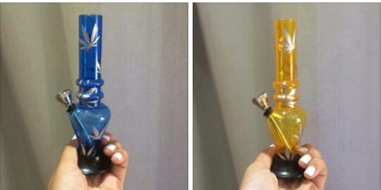 loose_StyleW's tweet photo. Mini bongs de acrílico #tabacaria #LSW #somos #nos https://t.co/SbRlpiTTWm