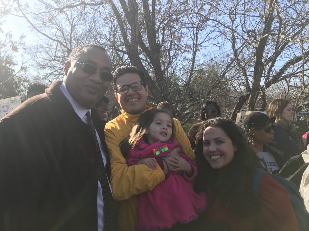 centrosa's tweet photo. Thank you for matching with us @Sheraton_Gunter Inspiring #MLKMarchSA @SanAntonio_300 https://t.co/d6yPqEEKhE
