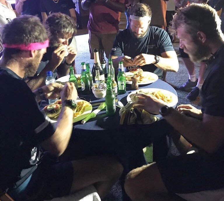 A very well deserved burger and beer!!! 🍔🍻 After 29 days of eating nothing but freeze dried meals while their intensive row routine had them burning 10,000 calories a day - the boys have described this as the best meal they've ever had! #twac17 #Mind #SpinalResearch