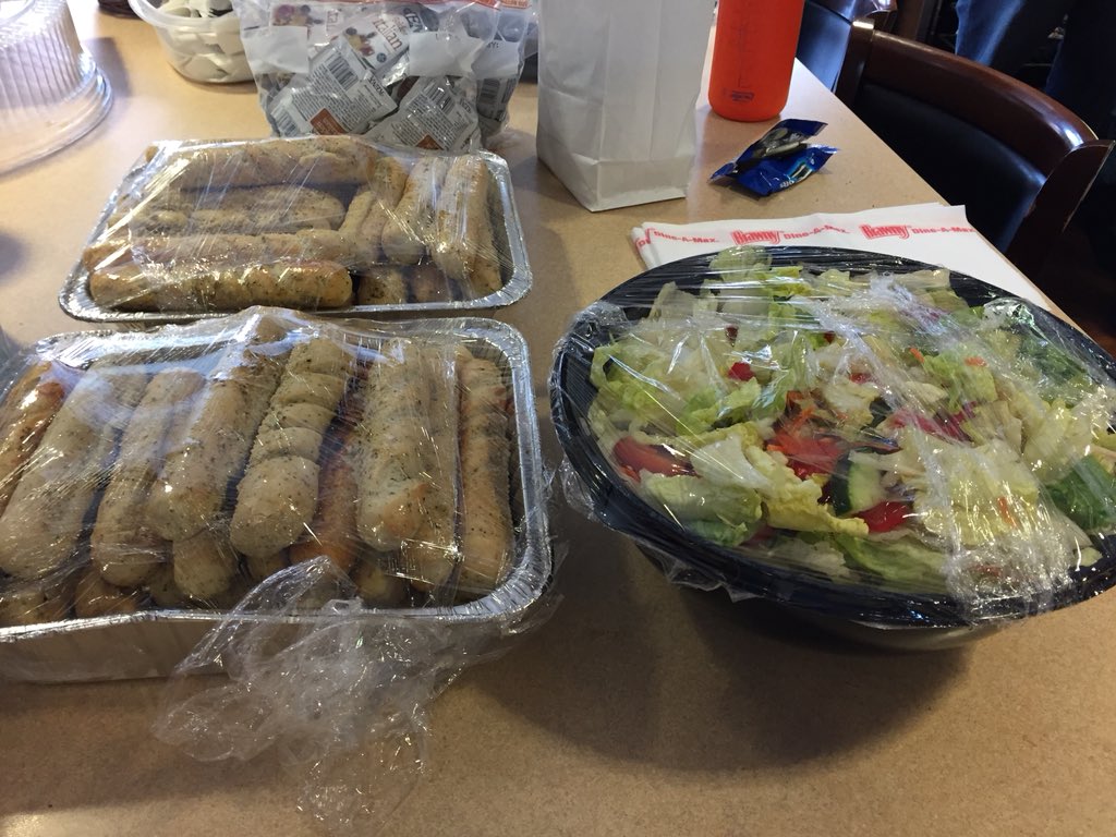 shady_side's tweet photo. We have volunteers at three different @FamilyHousePgh locations today, cooking a yummy meal of lasagna, salad, bread and cookies for residents! #SSAMLK Day of Service #MLKDay https://t.co/5bkbJERGVk
