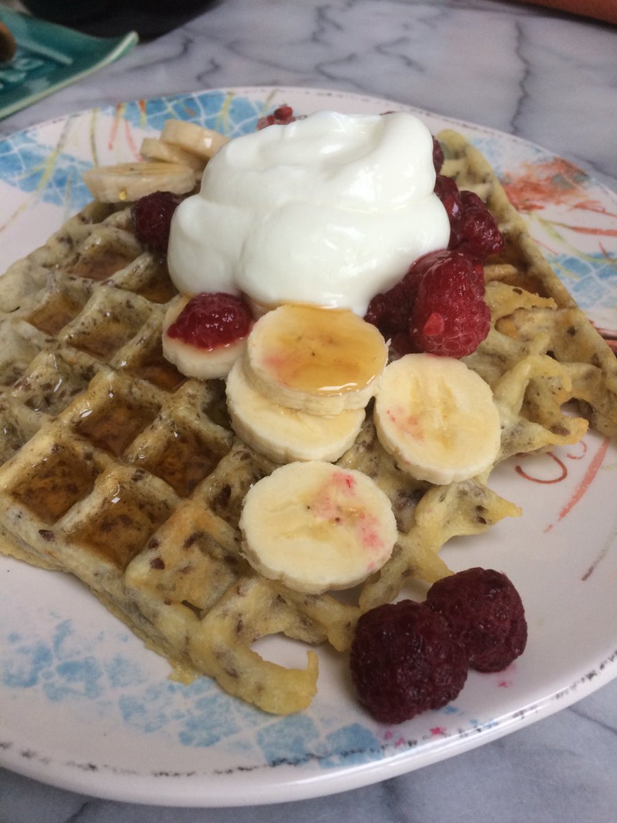 Breakfast at the retreat today is flax waffles with raspberries, bananas, yogurt &amp; of course maple syrup. Come &amp; try it! #retreat #relax