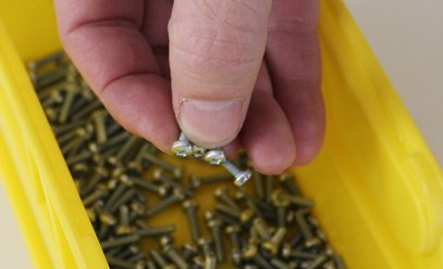 mountztorque's tweet photo. Screw feeder machines increase efficiency for many applications, particularly in the medical, aerospace, and electronics industries. Read more here: https://t.co/knWtuUUiLM #Manufacturing https://t.co/5QiGbE9on4