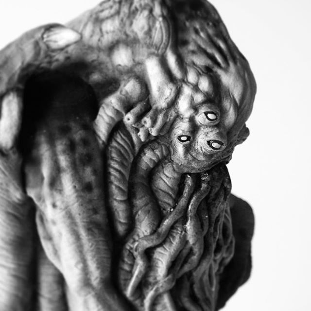 cthulhu_project's tweet photo. Cthulhu #cthulhuproject #themonsterbox #sculpture #lovecraft #backtothemountainsofmadness #hpl #resin #monsterbox #cthulhu #lovecraftian #horror #handpainted #resinkit #cosmichorror #tentacles #callofcthulhu https://t.co/tSNAsZF0wE