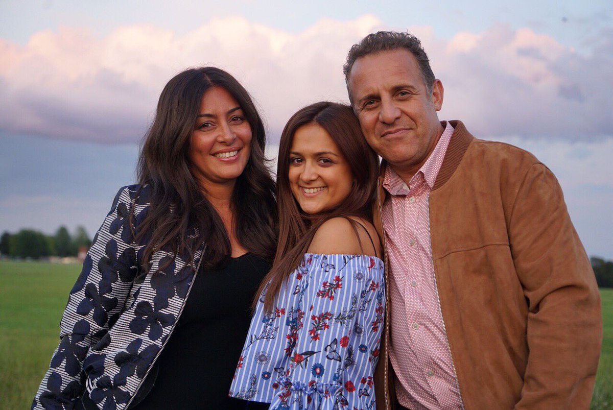 15+ best Images of Amy Leigh Hickman - Irama Gallery