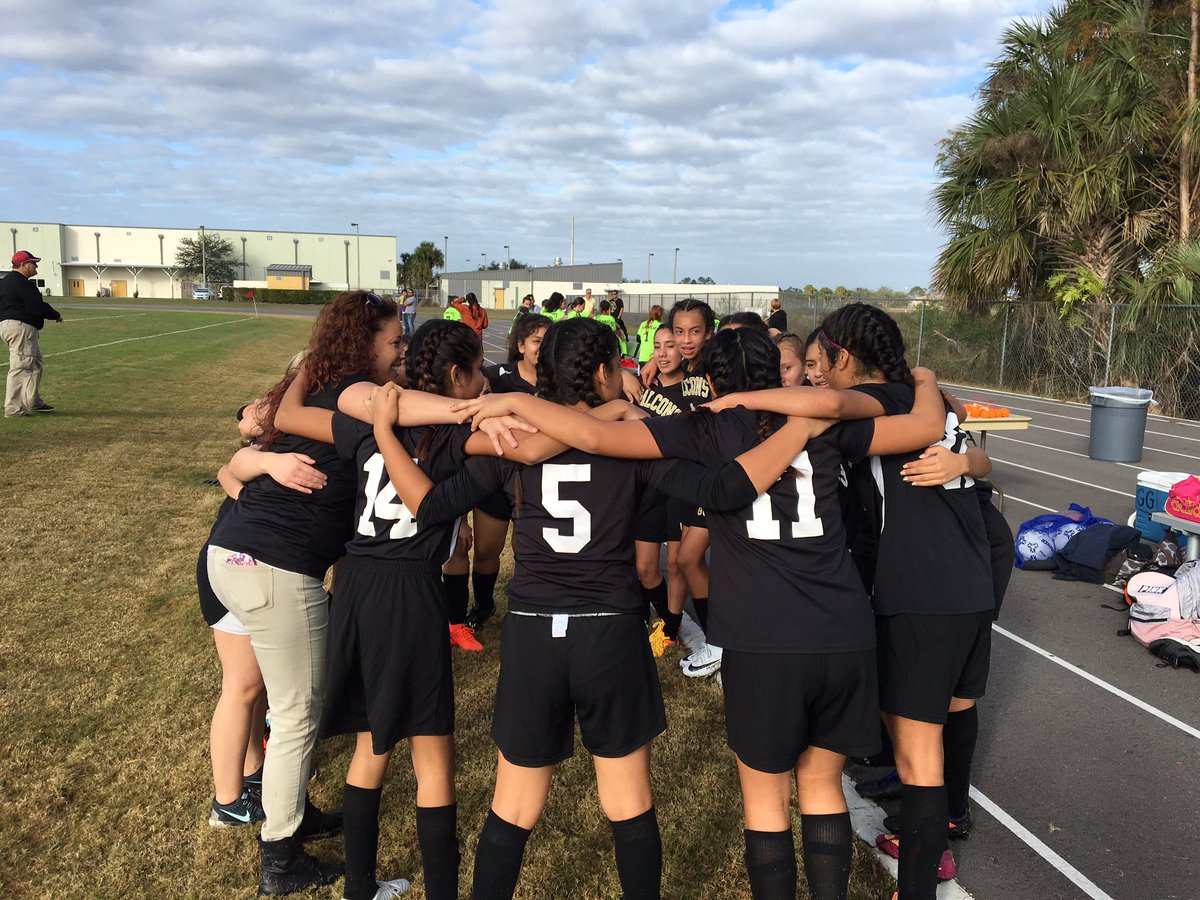 jamesksaunders's tweet photo. Falcon Girls' soccer wins!  What a great way to start the season! @GGM_SOARS https://t.co/7Ciu3IWoIs