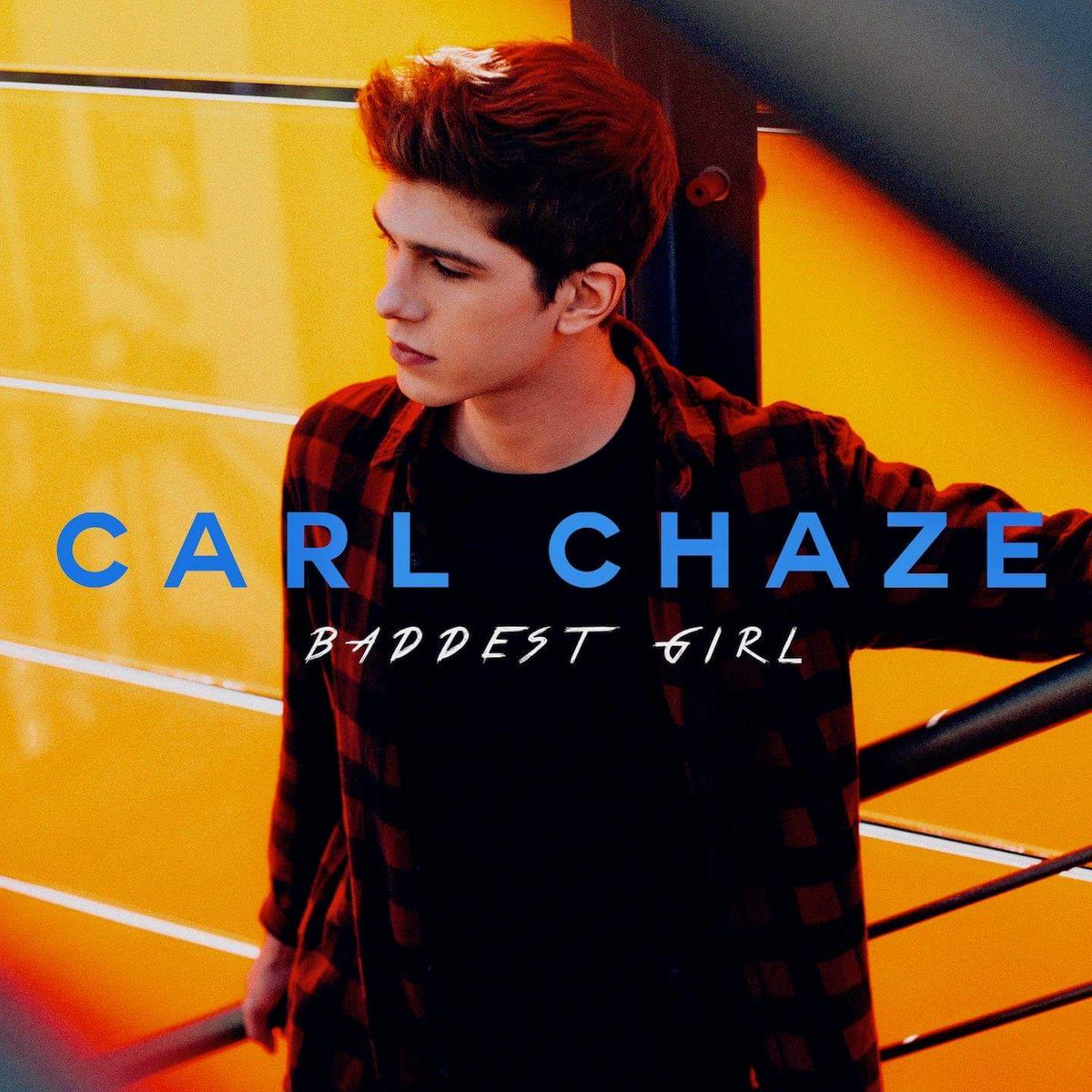 Los20Estelares's tweet photo. Sonando #L20E📻:
El nuevo single de @CarlChiasson_ #BaddestGirl @5on4Records Temazo! ♫
Escúchalo Ahora: https://t.co/WMrQdtXgXh https://t.co/Y2BhEfzqXv