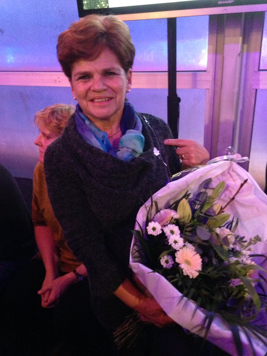 Trudie van Grieken van <a href="/AVGouda/">AV Gouda</a> heeft de vrijwilligersspeld van de VGSO in ontvangst genomen.
Tientallen jaren actief voor de club!