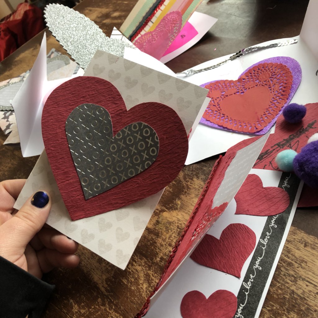 CMSThomas's tweet photo. We made Valentines today! We’ll give them to our local #MealsOnWheels chapter to deliver with their Valentine dinners. If you want to make some, I’d be happy to deliver yours, too! 💙💛#mlkday #makeitadayON #projectloveletters @dosomething https://t.co/93CecM4qrM