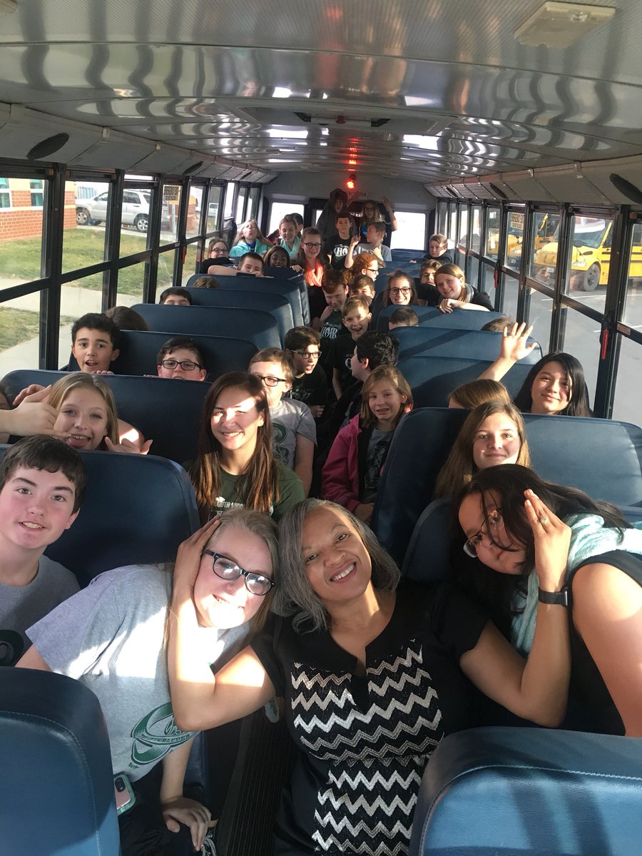 SMSSIngs's tweet photo. Love seeing MS kids sharing their gifts with others and making a positive difference! It’s SMS Touring the Elementary schools! #smswolfpride #rpsings #raypec https://t.co/jx4QYixZt4