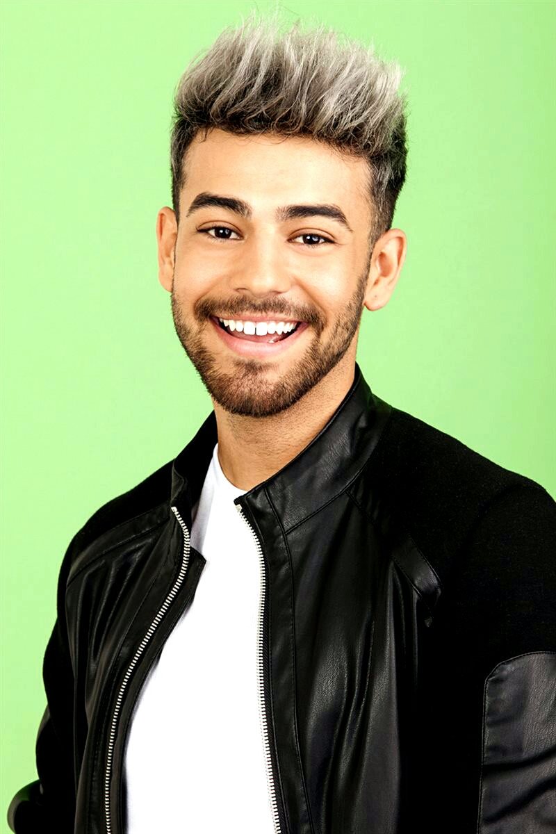 rvbenbc's tweet photo. ¿A quién salvas y conviertes como quinto finalista, Agoney o Ana?

❤ MG - Agoney
🔁 RT - Ana

#OTGala11 #OTChat https://t.co/KTzqavmtBn
