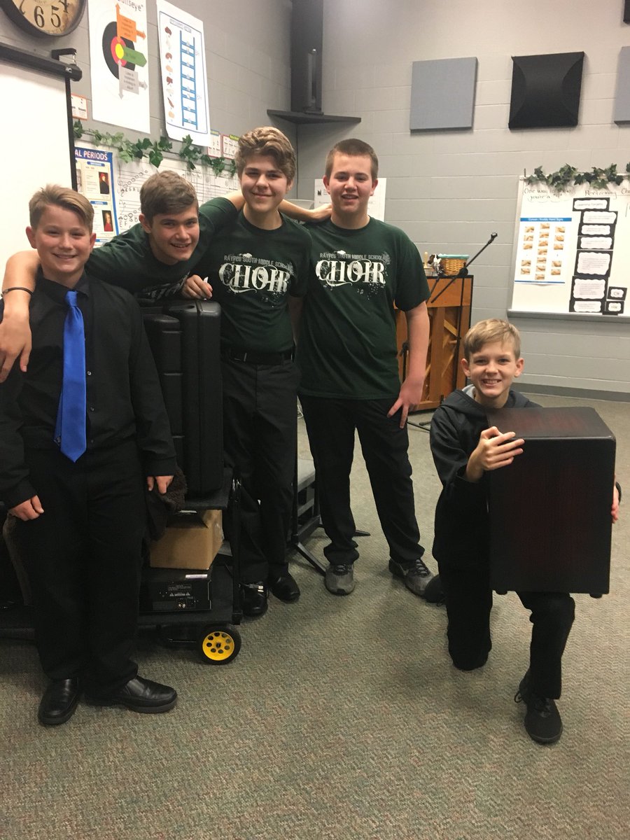 SMSSIngs's tweet photo. How do we see kids? My MS Choir students don’t act entitled- they’re hard working giving & helping as “roadies” to set up & tear down for our concerts to bless others!#smswolfpride #RayPec #choir #mcda https://t.co/Jz8OpVi7DJ