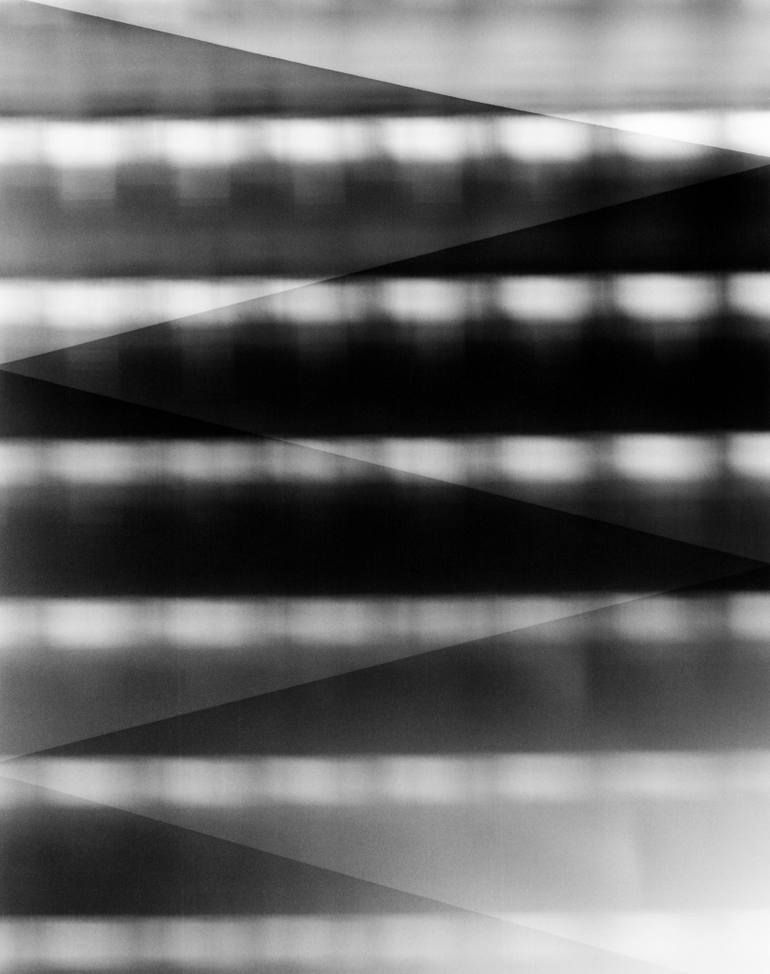 SCDesignStudios's tweet image. Saatchi Art: Wedge No. 199 buff.ly/2mIlO5D #homedecor #BWPhotography #darkroomart