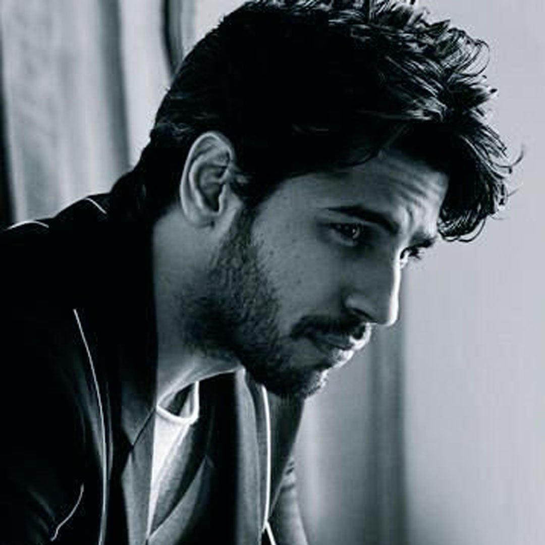 Team wishes the Handsome a very Happy Birthday!! 
 \"HBD Sidharth Malhotra\" 