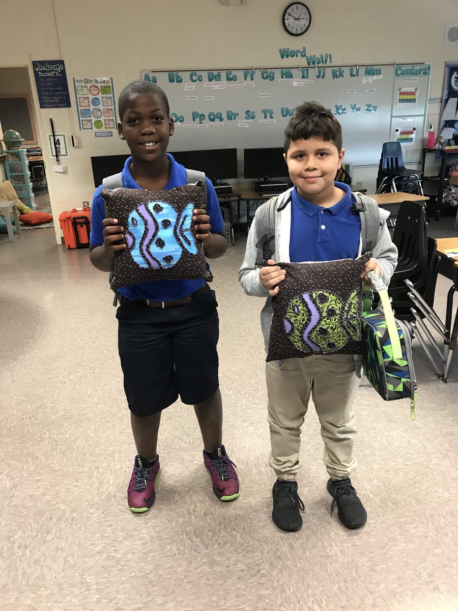 MrsCostello1's tweet image. Top Reading Counts Point earners for Quarter 3! #97points #68points #readingcounts #ccpssuccess @ManateeCCPS