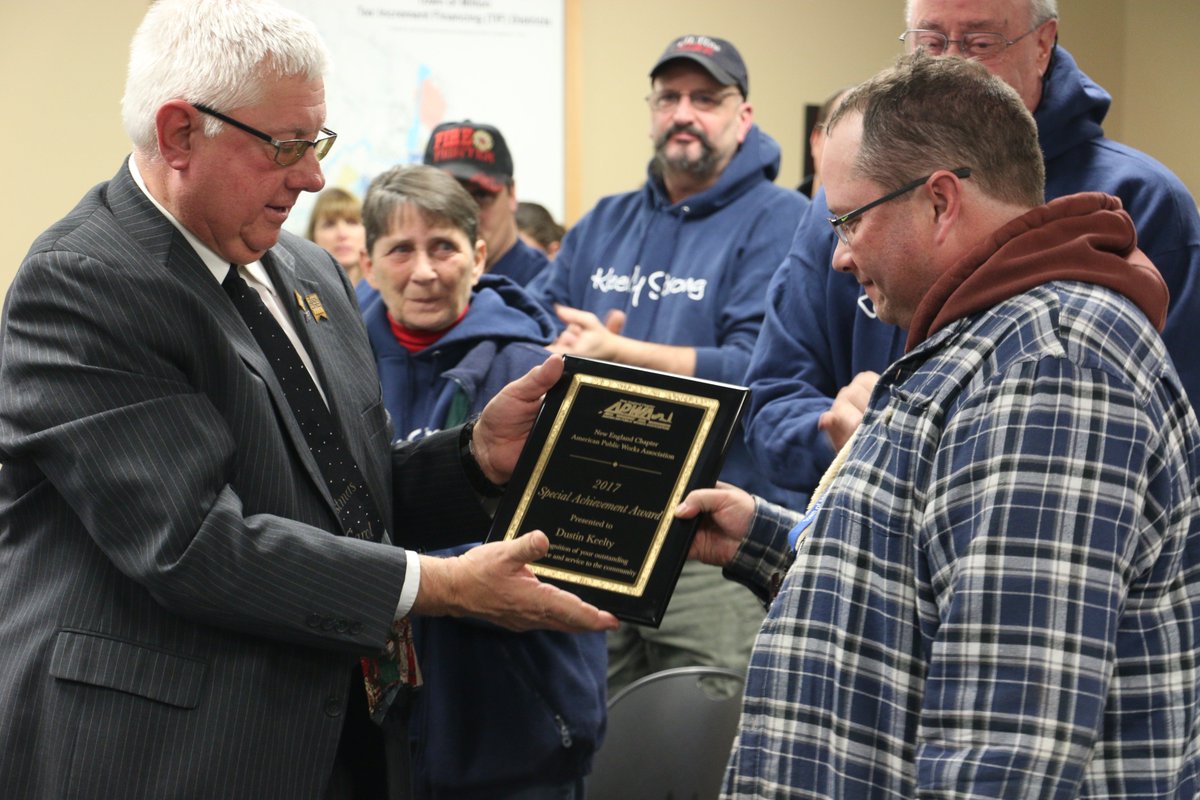 .<a href="/TownofMiltonVT/">Town of Milton, VT</a> public works supervisor Dustin Keelty nets national award: bit.ly/2r53tEe