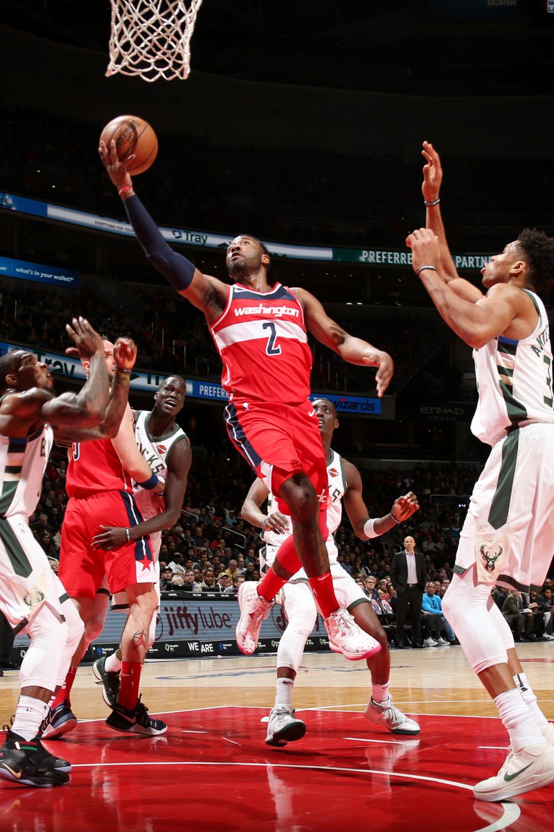 Giannis scores 27 PTS, grabs a career-high 20 REB, and dishes 6 AST to lead the <a href="/Bucks/">Milwaukee Bucks</a> to the 104-95 win over the <a href="/WashWizards/">Washington Wizards</a>!

John Wall: 27 PTS, 4 REB, 9 AST

#FearTheDeer