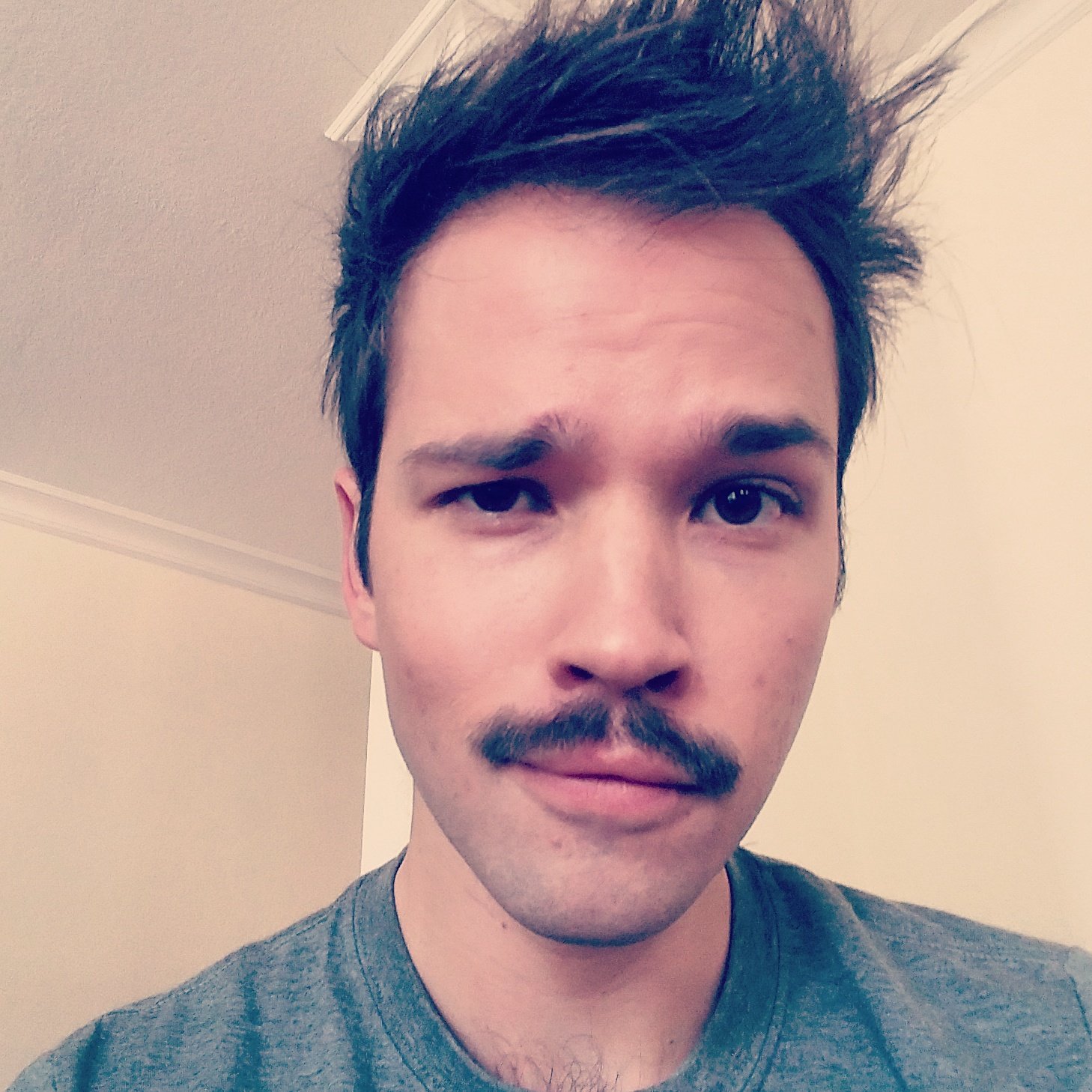 Nathan Kress on X: "Maybe I should just go full "dad-look". This thing  makes me feel like I need to seek out attractive lease offers on a minivan.  #wellqualifiedcustomer #lowmonthlypayments https://t.co/lLj95raqC6  https://t.co/6kdRqitKWn" /