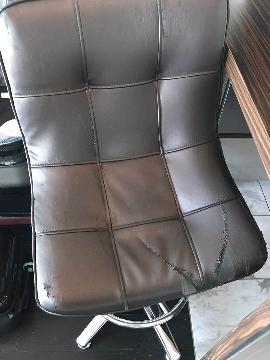 Kandra (@kandracovert) on Twitter photo Probably the worst hotel furniture I have ever seen. #WhatHappened #PalmsPlace #LasVegas <a href="/PalmsPlaceVegas/">Palms Place Vegas</a> <a href="/Palms/">Palms Casino Resort</a> 😑 Probably the worst hotel furniture I have ever seen. #WhatHappened #PalmsPlace #LasVegas <a href="/PalmsPlaceVegas/">Palms Place Vegas</a> <a href="/Palms/">Palms Casino Resort</a> 😑