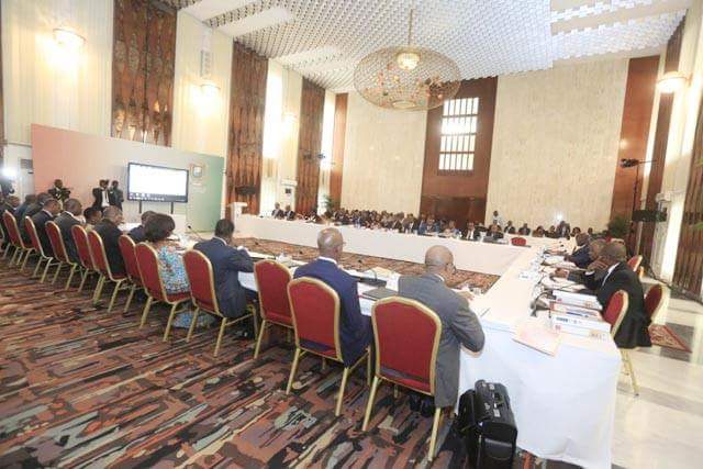 Lundi 15 Janvier 2018.Le Ministre d'État, Ministre de la Défense Hamed Bakayoko a pris part au séminaire gouvernemental sur le plan d'actions prioritaires 2018, présidé par le Président la de République, Alassane Ouattara @Gouvci <a href="/RFI/">RFI</a> <a href="/Elysee/">Élysée</a> <a href="/FRANCE24/">FRANCE 24</a> <a href="/Le_Figaro/">Le Figaro</a> <a href="/EmmanuelMacron/">Emmanuel Macron</a>