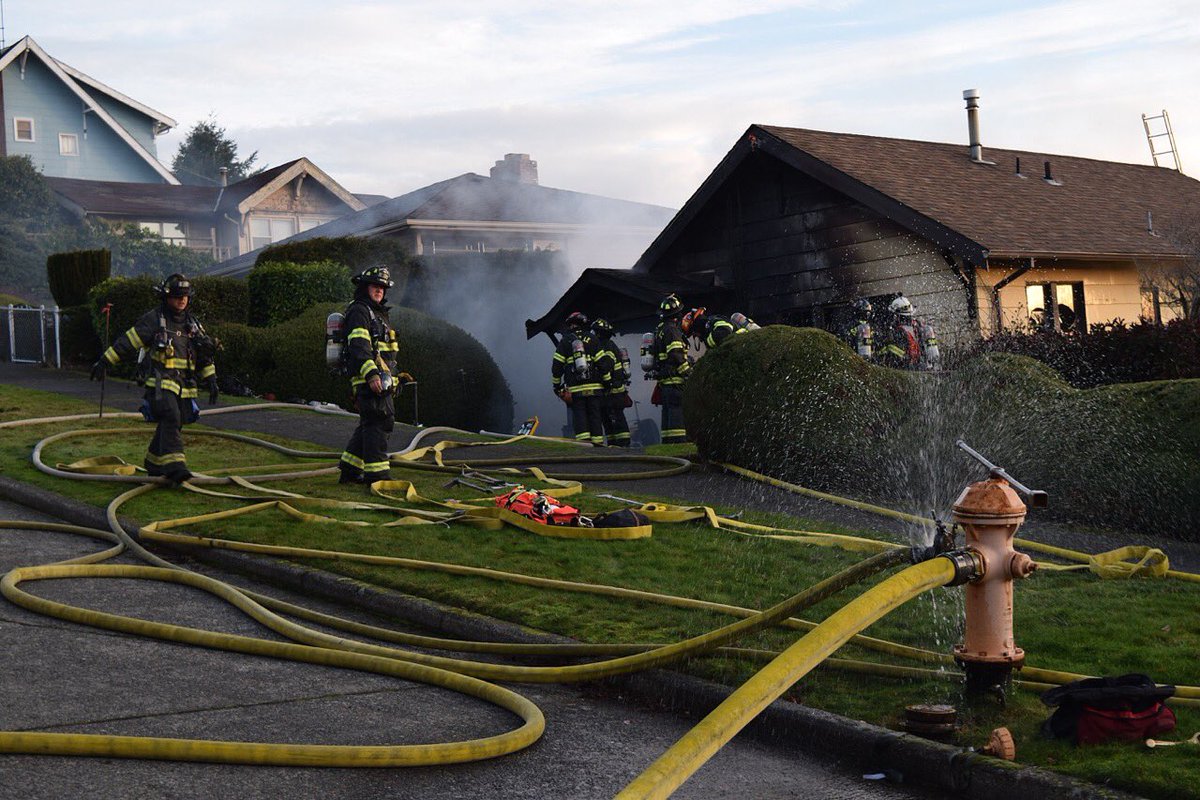 FireSeattle tweet picture