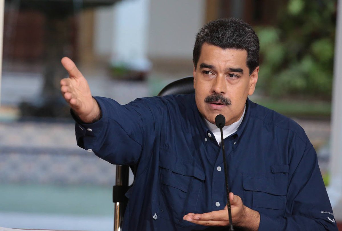 ElNacionalWeb's tweet photo. Maduro ordenó medidas contra obispo por llamar "peste" al gobierno https://t.co/a71iy5HT1m  https://t.co/3h7bPcKck1 --