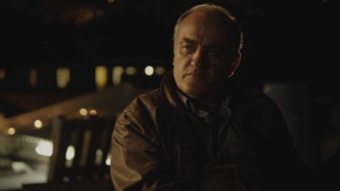 MerliTV3's tweet photo. A l’Ivan el va emocionar molt l’escena del terrat amb el Merlí. 😊 #FinalMerlíTV3 @PauPoch https://t.co/ntNT1X9llX