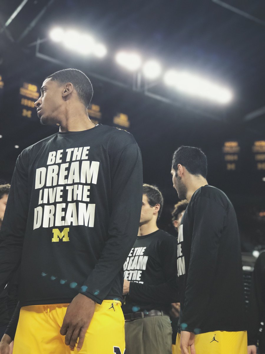 UMichAthletics's tweet image. Be the Dream. 

Live the Dream. 

#GoBlue #UMichMLK