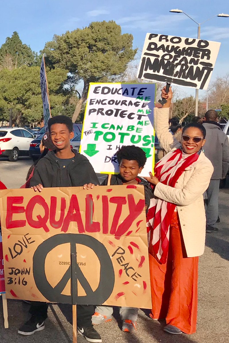 temico's tweet photo. โOur lives begin to end the day we become silent about things that matter.โ -Dr. Martin Luther King, Jr. #MLKDay2018 #IHaveADream #OneNationUnderGod #OxnardPACC #VenturaCounty #EachOneTeachOne #Grateful #EQUALITY #POTUS #ImmigrationReform https://t.co/f2UmsfAWhr