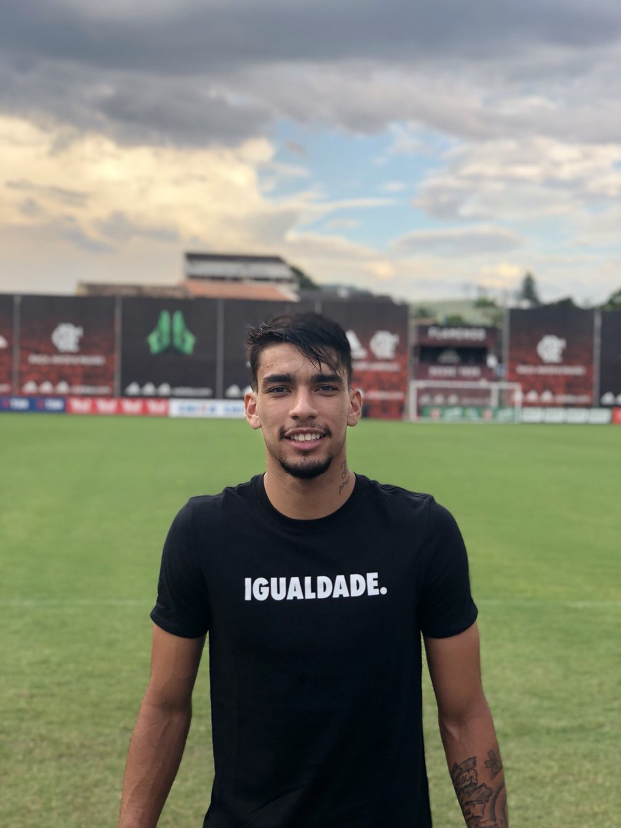 LucasPaqueta97's tweet image. Por um mundo onde a raça e o gênero dominante seja a igualdade e o respeito! 
UNTIL WE All WIN. #igualdade @nikefootball @Nike